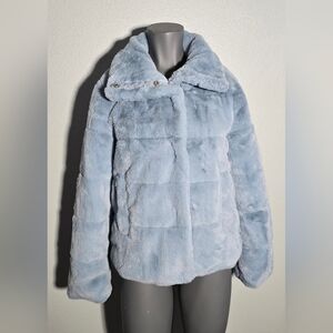 NVLT Size Small Women’s Faux Fur Puffer Coat Blue Mist New with Tags Very Soft